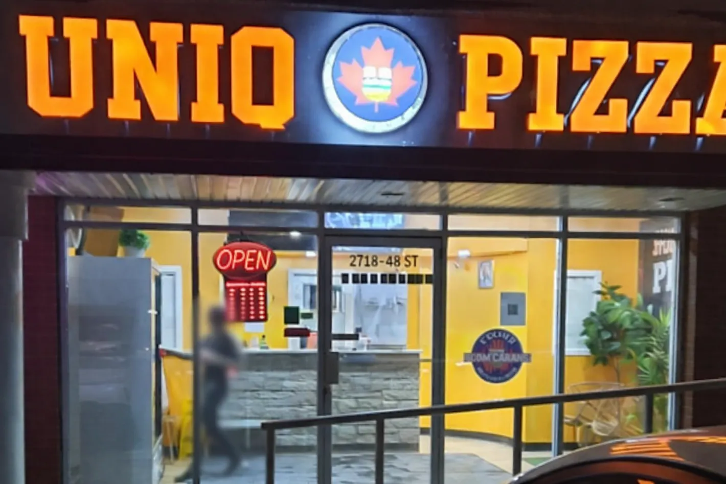 Uniq Pizza Millwoods — best Indo-Canadian pizza delivery in southeast Edmonton